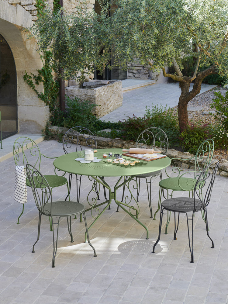 1900 Outdoor Furniture | Fermob | Catalog Interiors