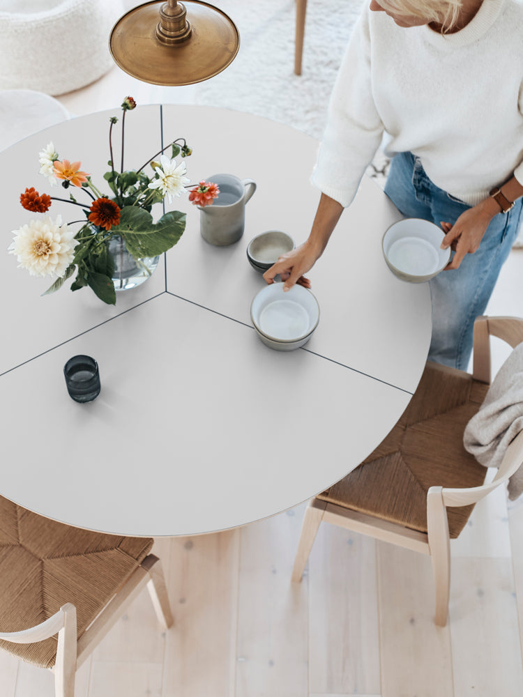 33 Extendable Dining Table