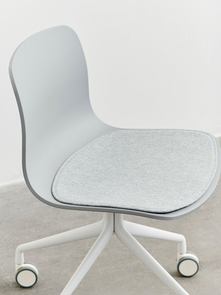 About A Chair AAC 14 | HAY | Catalog Interiors