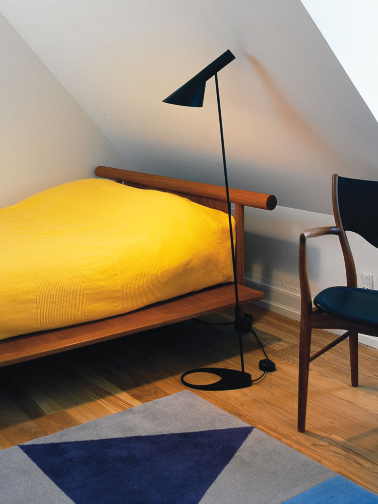 AJ Floor Lamp | Louis Poulsen | Catalog Interiors