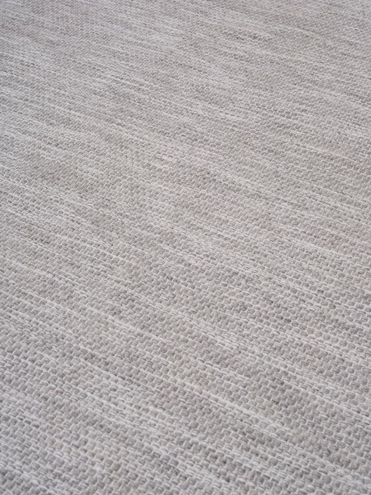 Adonic Mist Rug | Linie Rug | Catalog Interiors