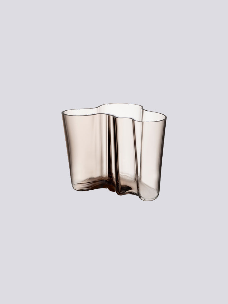 Aalto Vase 16cm | Iittala | Catalog Interiors
