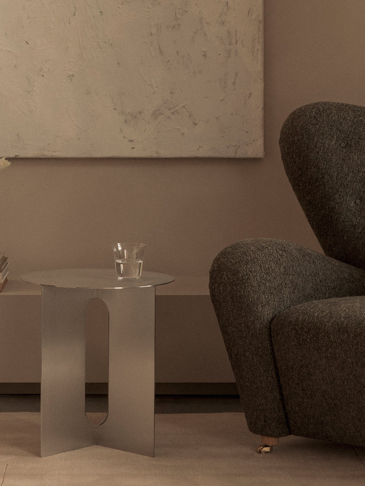 Androgyne Metal Side Table | Audo | Catalog Interiors