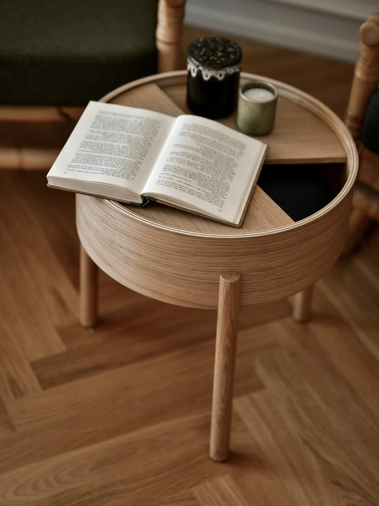 Arc Side Table