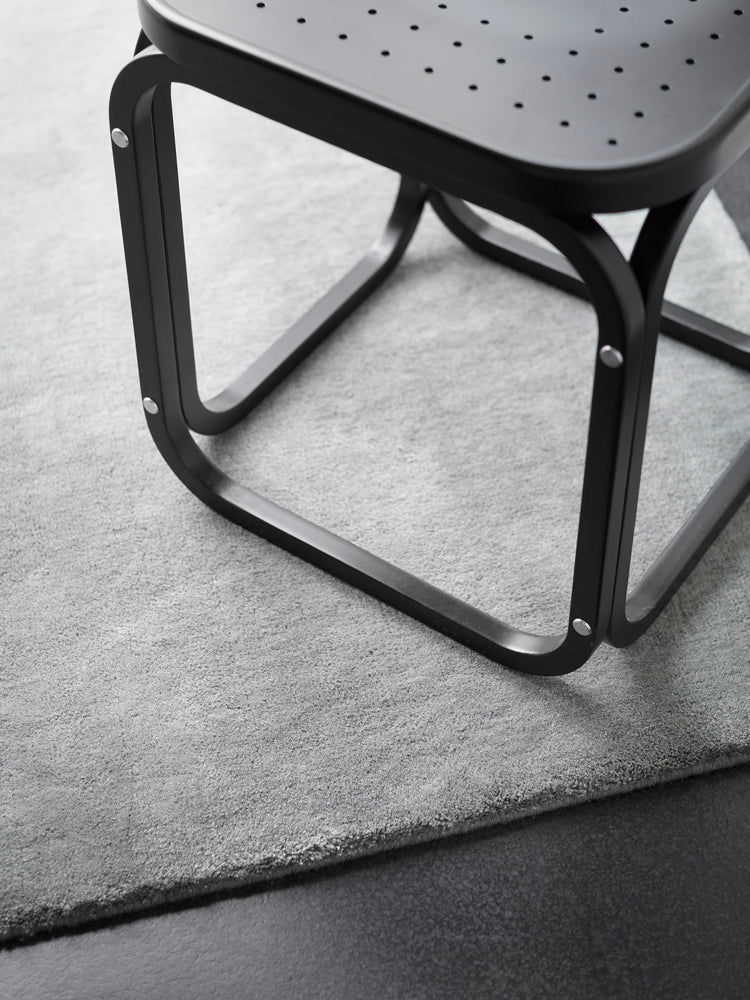 Ask Rug | Fabula | Catalog Interiors