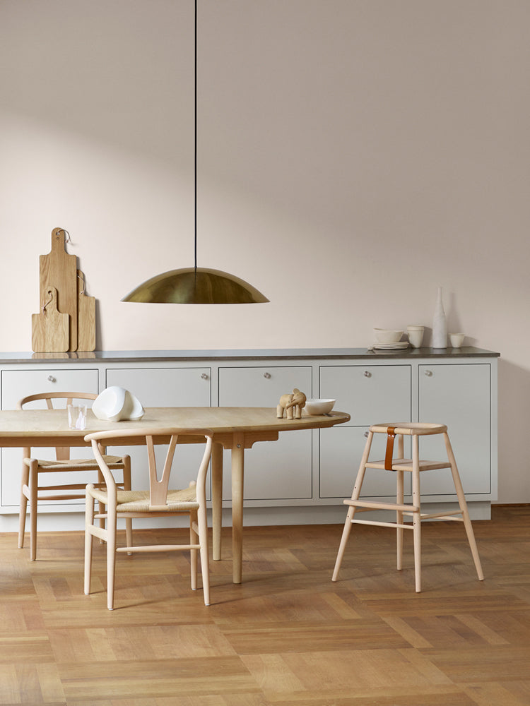 BT1041 Calot Pendant | Carl Hansen & Son | Catalog Interiors