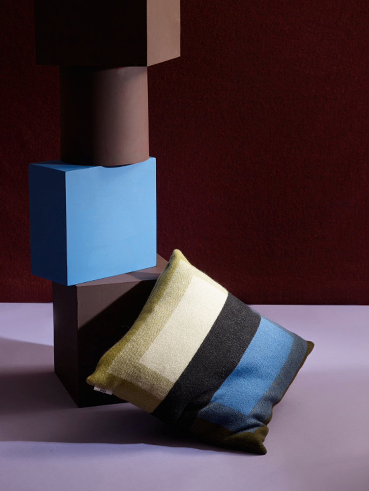 Bento Cushion | Roros Tweed | Catalog Interiors