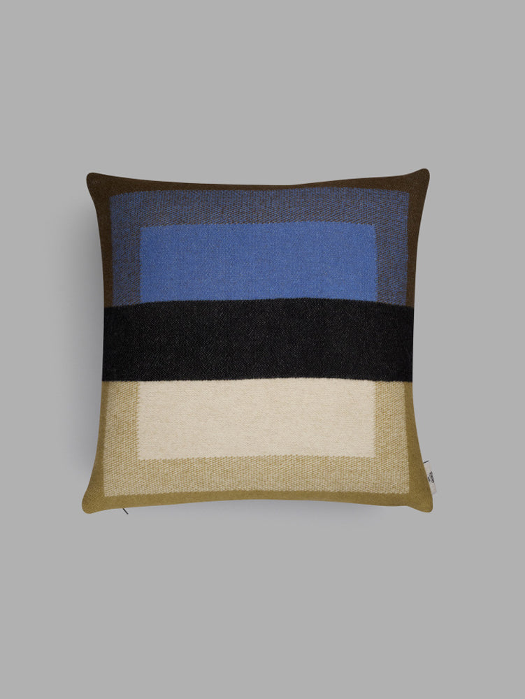Bento Cushion | Roros Tweed | Catalog Interiors