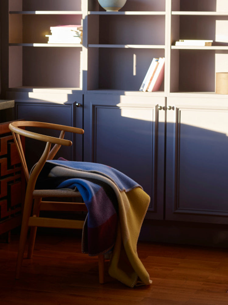 Bento Throw | Roros Tweed | Catalog Interiors