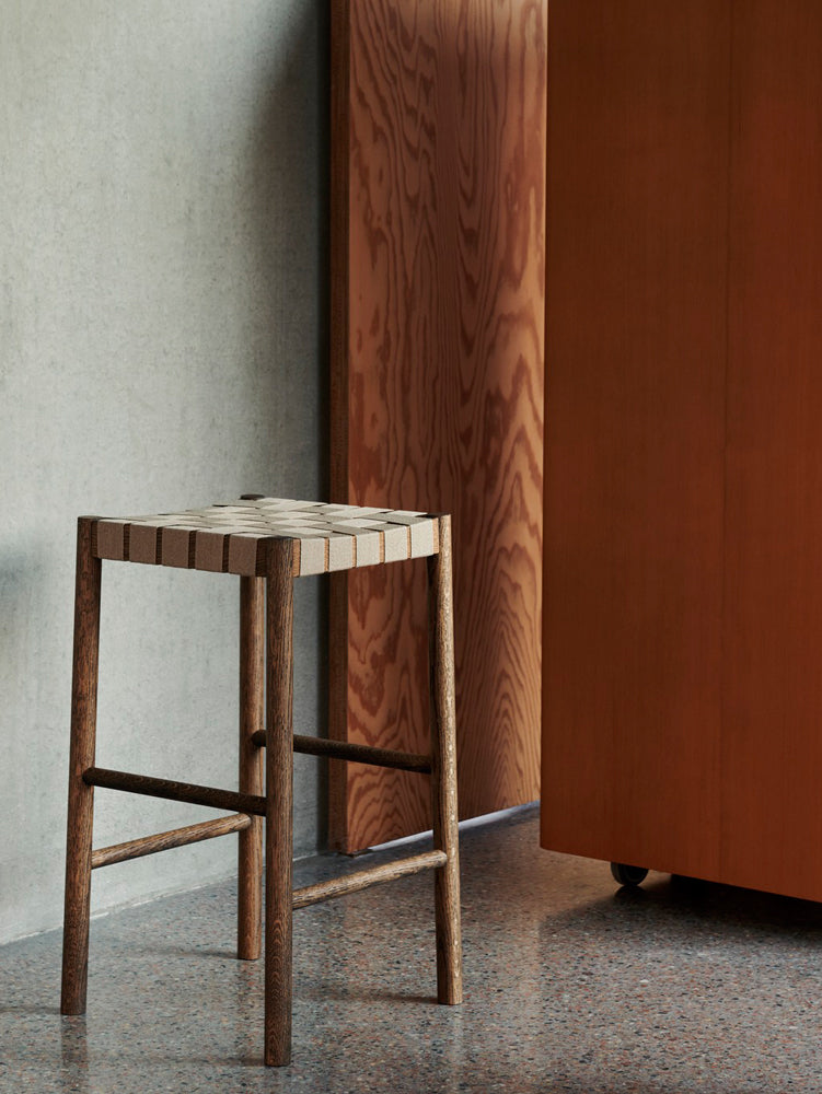 Betty Bar Stool | &Tradition | Catalog Interiors