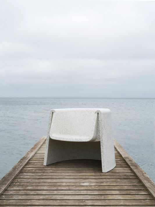 Bit Lounge Chair