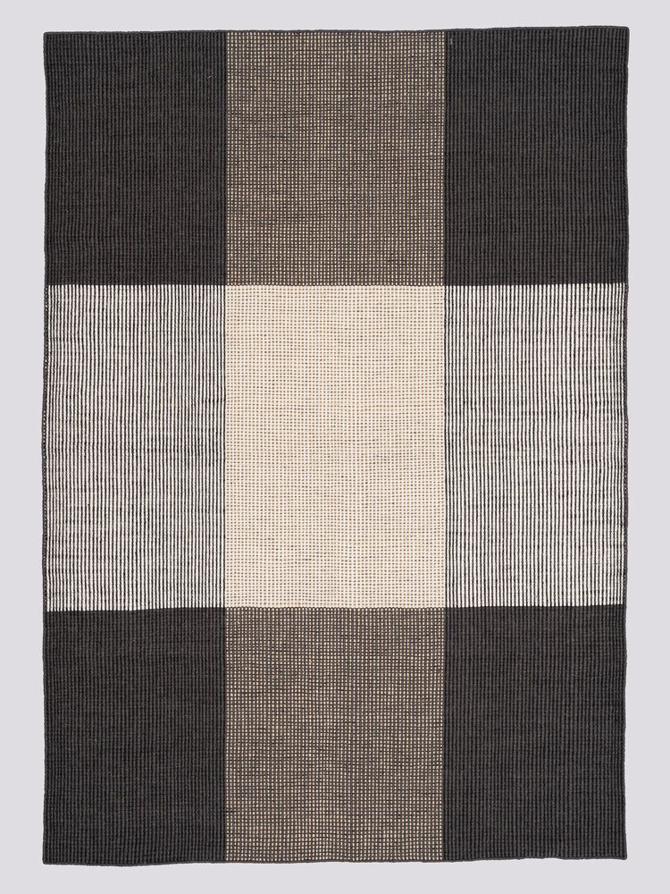 Bologna Rug | Linie Design | Catalog Interiors
