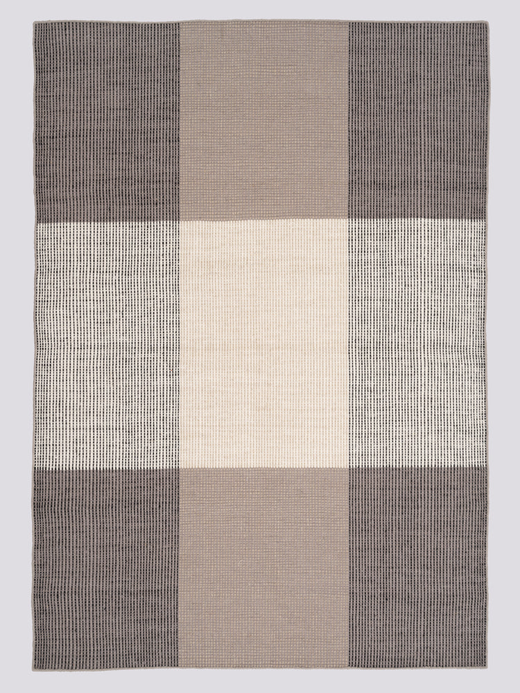 Bologna Rug | Linie Design | Catalog Interiors