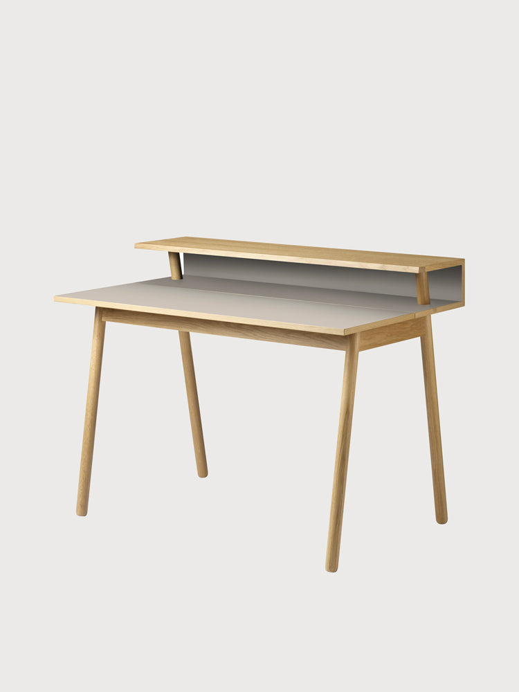 C68 Nørrebro Desk | FDB Mobler | Catalog Interiors
