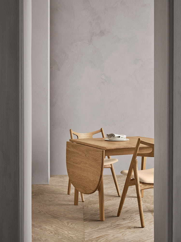 CH002 Table