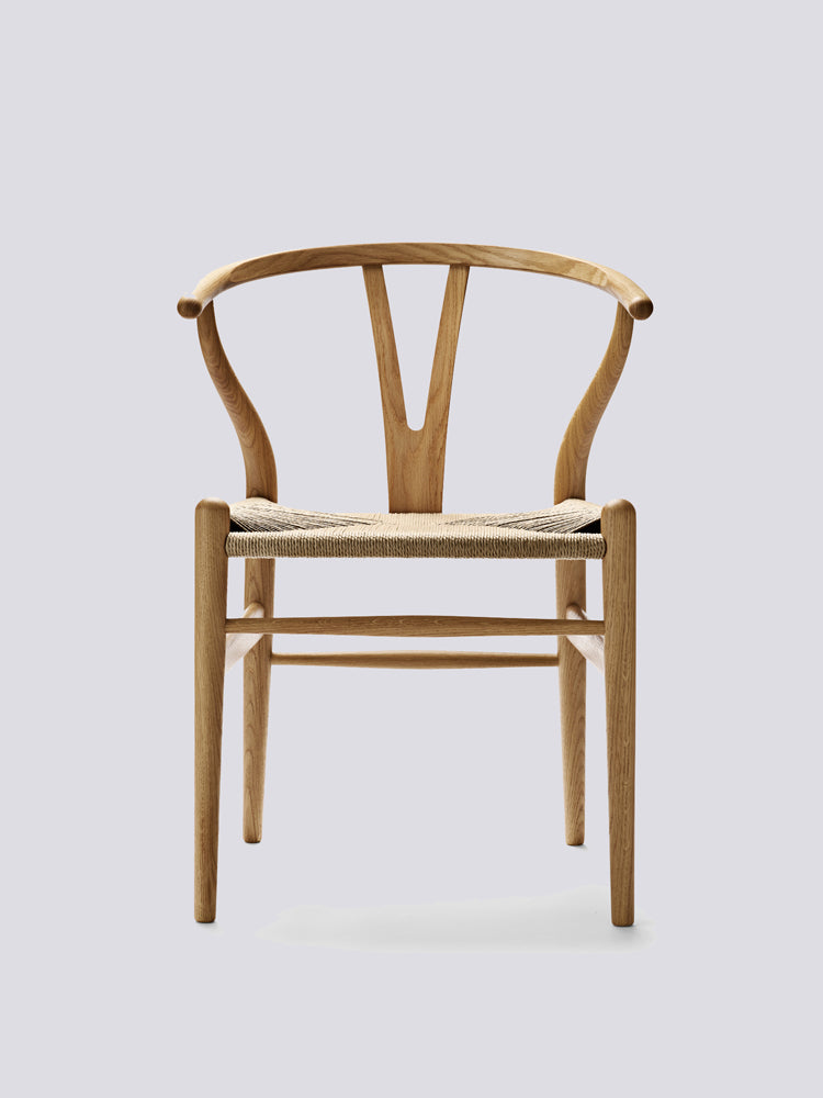 CH24 Wishbone Chair | Carl Hansen & Son | Catalog Interiors