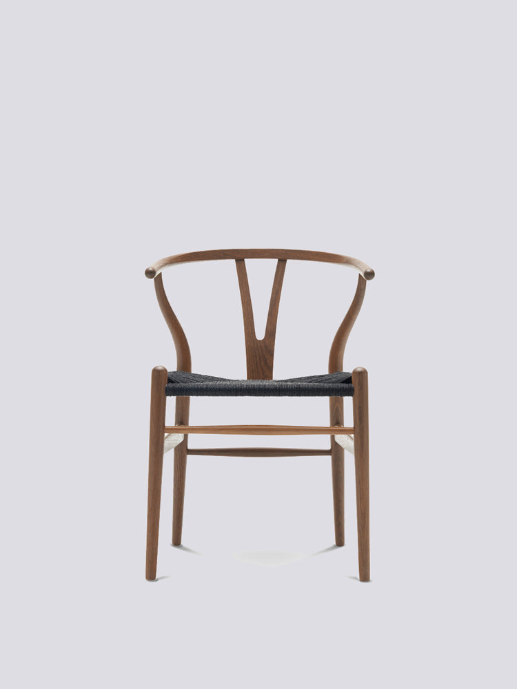 CH24 Wishbone Chair | Carl Hansen & Son | Catalog Interiors