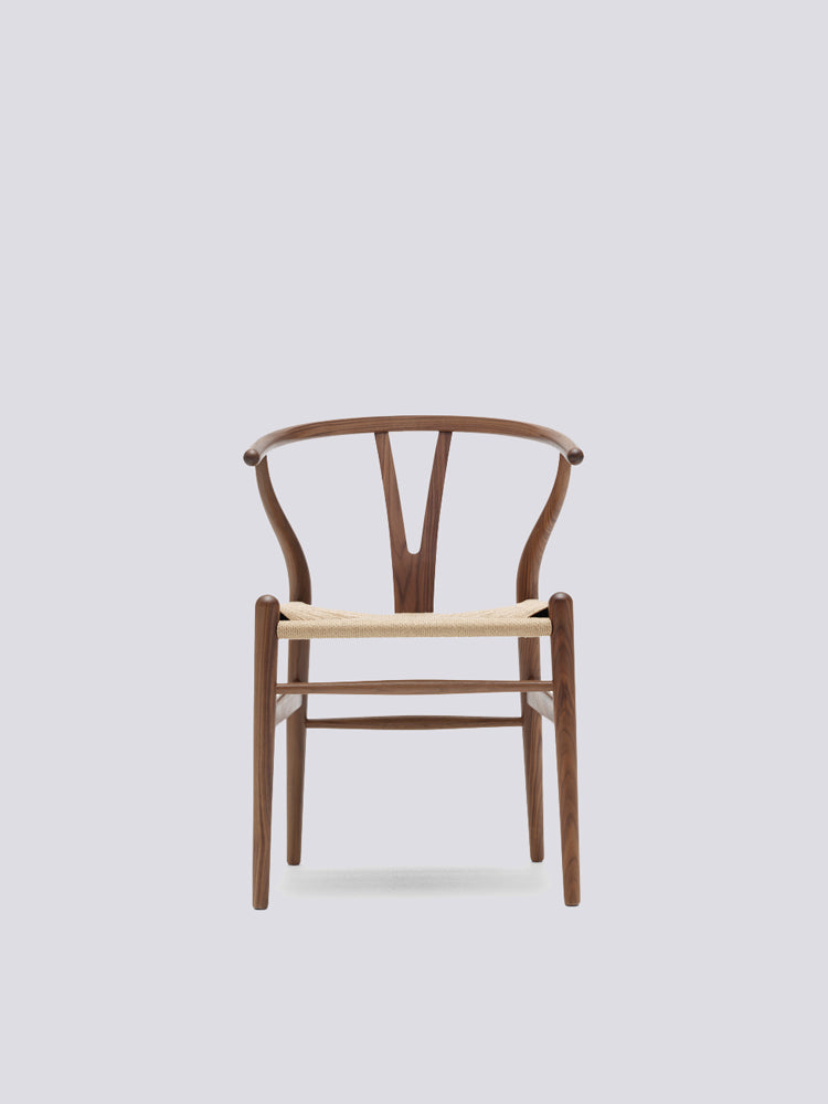 CH24 Wishbone Chair | Carl Hansen & Son | Catalog Interiors