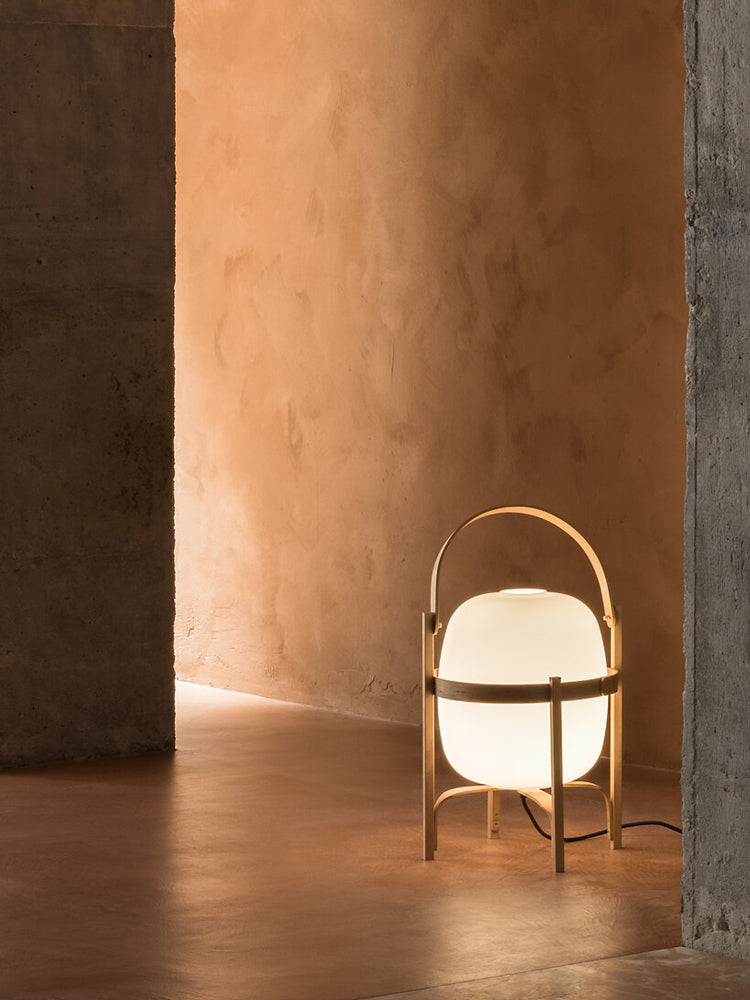 Cesta Lamp | Santa & Cole | Catalog Interiors