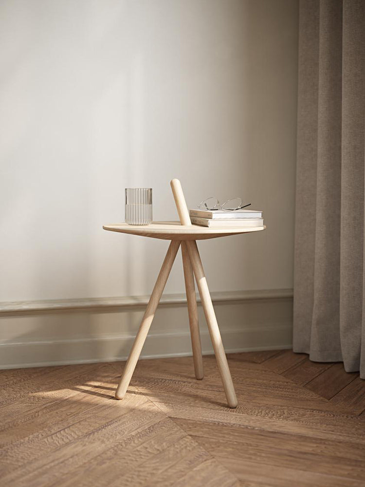 Come Here Side Table | Woud | Catalog Interiors