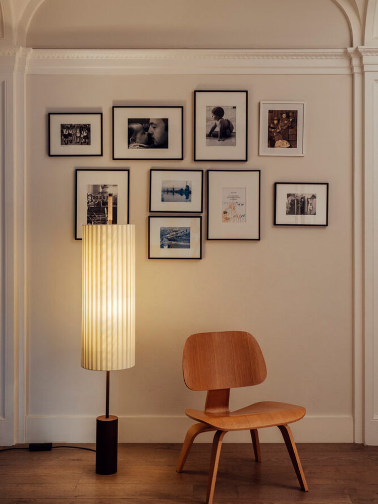 Dórica Floor Lamp | Santa & Cole | Catalog Interiors
