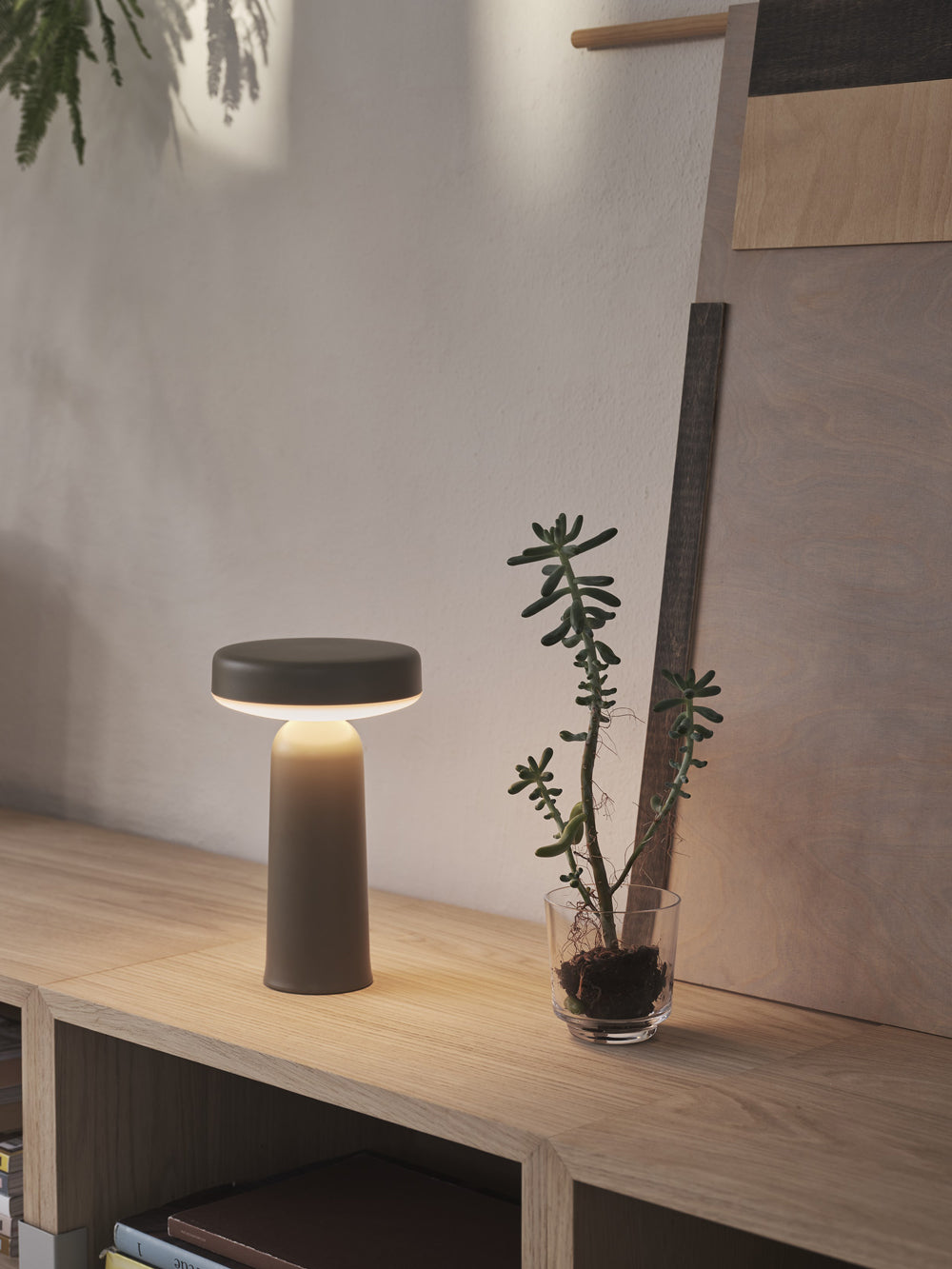 Ease Portable Lamp