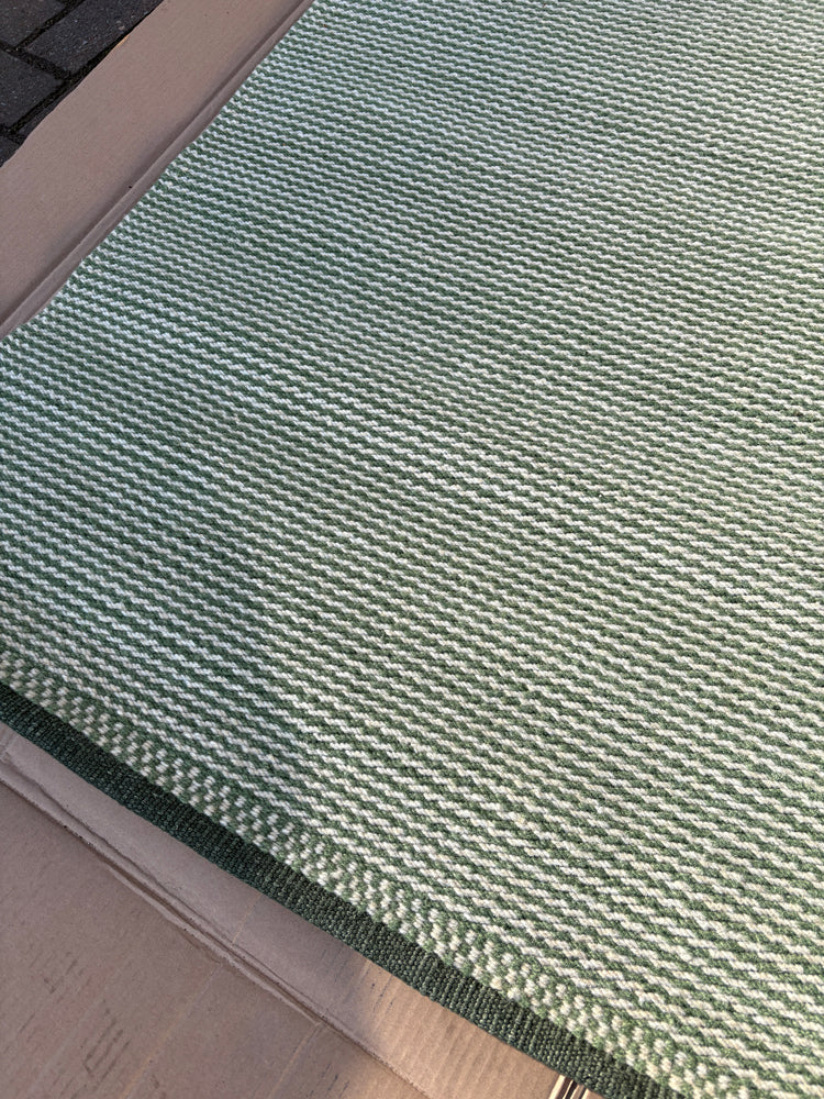 Ex-Display Daisy Rug 170x240cm