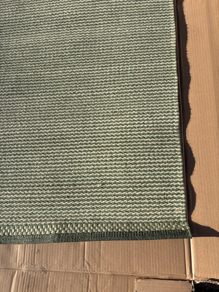 Ex-Display Daisy Rug 170x240cm