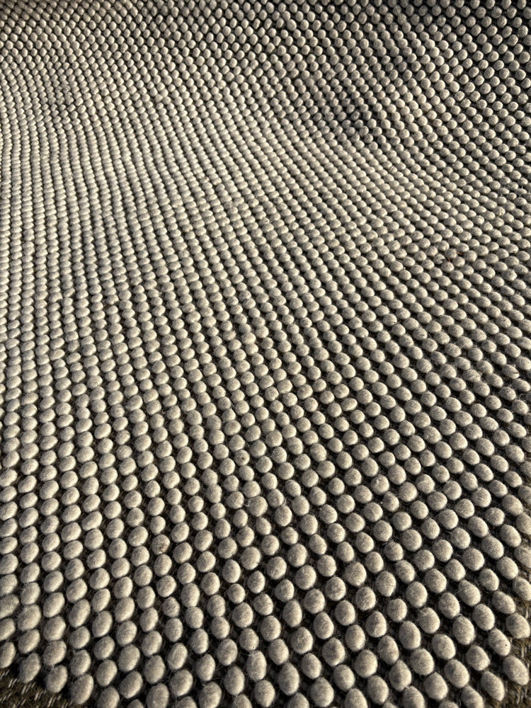 Ex-Display Pebble Rug 170x240cm