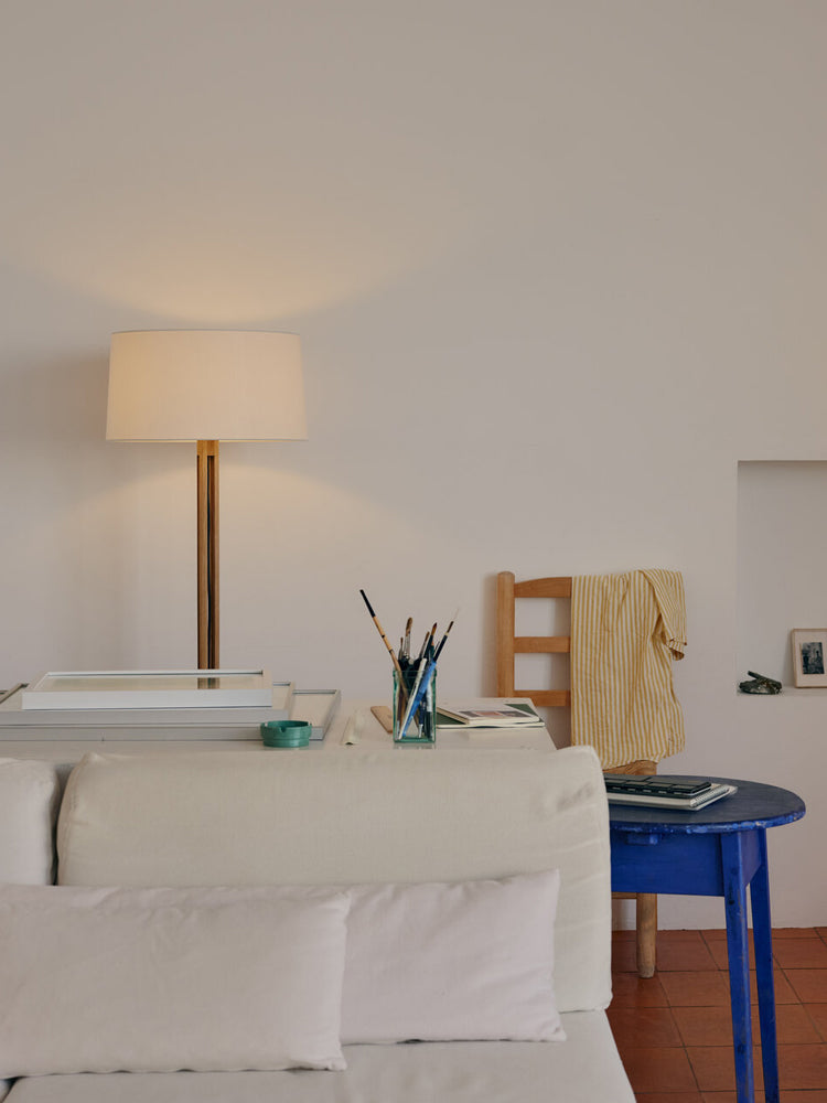 FAD Floor Lamp | Santa & Cole | Catalog Interiors
