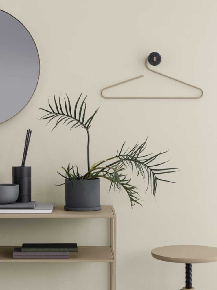 Fera Console | Blomus | Catalog Interiors