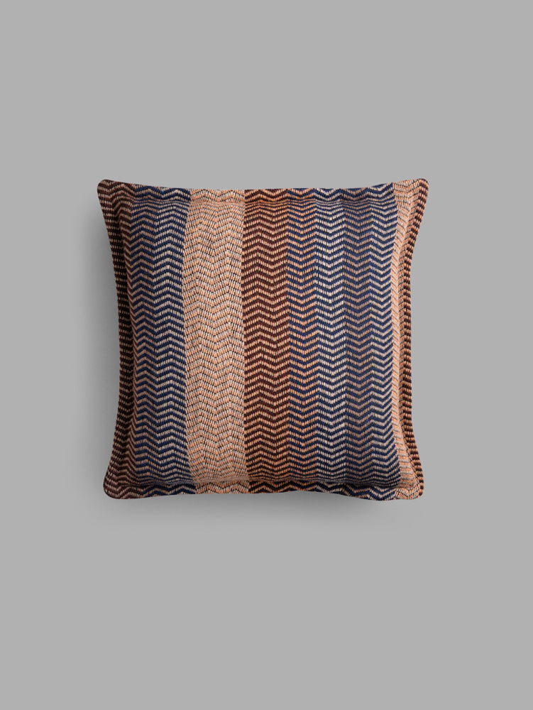 Fri Cushion | Roros Tweed | Catalog Interiors