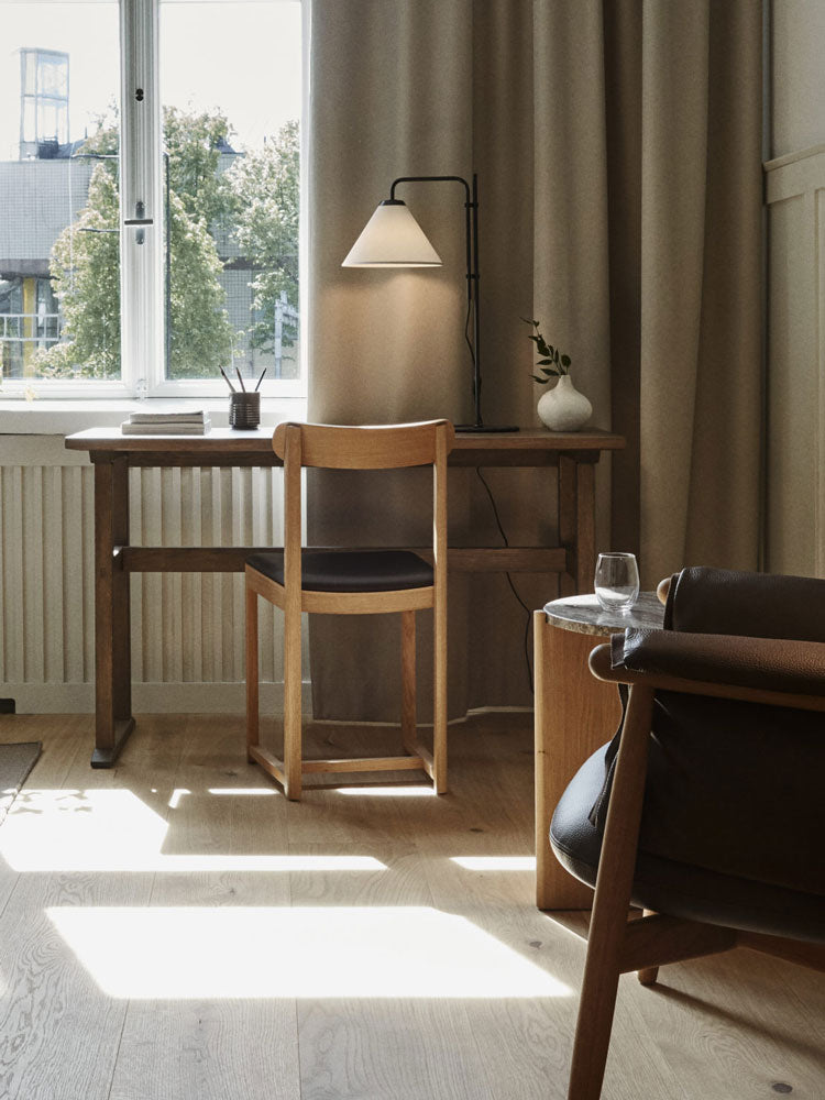 Funiculi Fabric Table Lamp | Marset | Catalog Interiors