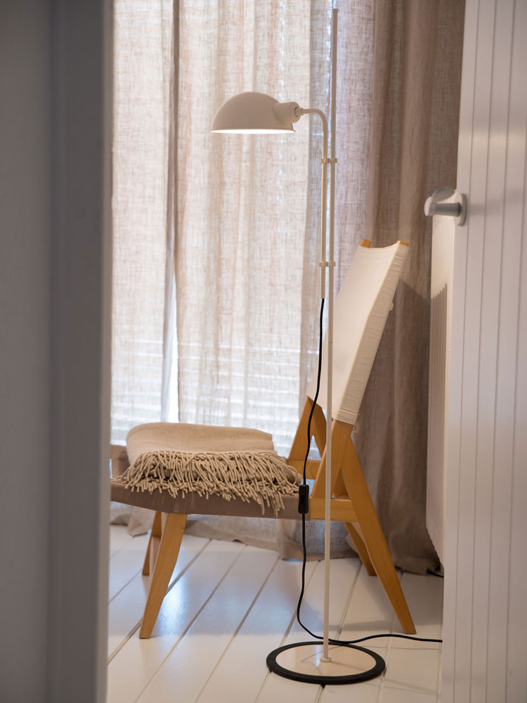 Funiculi Floor Lamp | Marset | Catalog Interiors
