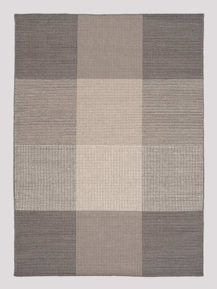 Genova Rug | Linie Design | Catalog Interiors