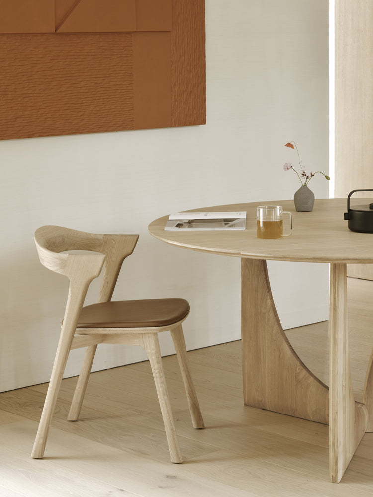 Geometric Round Table | Ethnicraft | Catalog Interiors