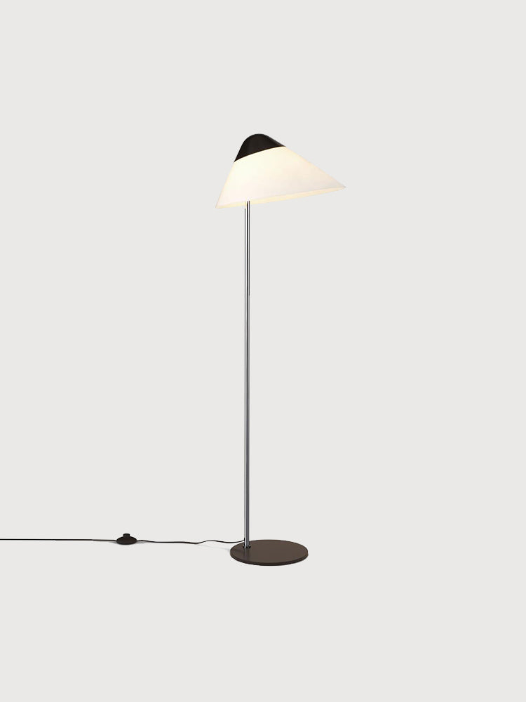 HJW03 Floor Lamp | Carl Hansen & Son | Catalog Interiors