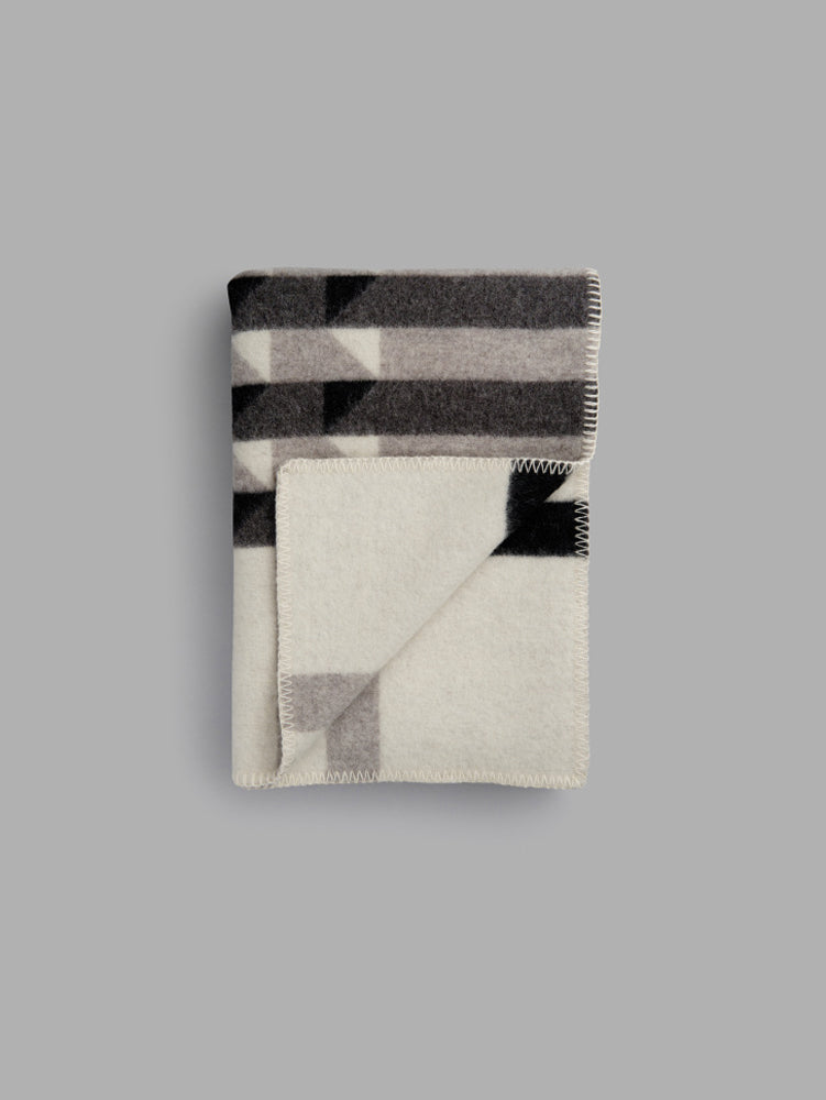 Kvam Throw | Roros Tweed | Catalog Interiors