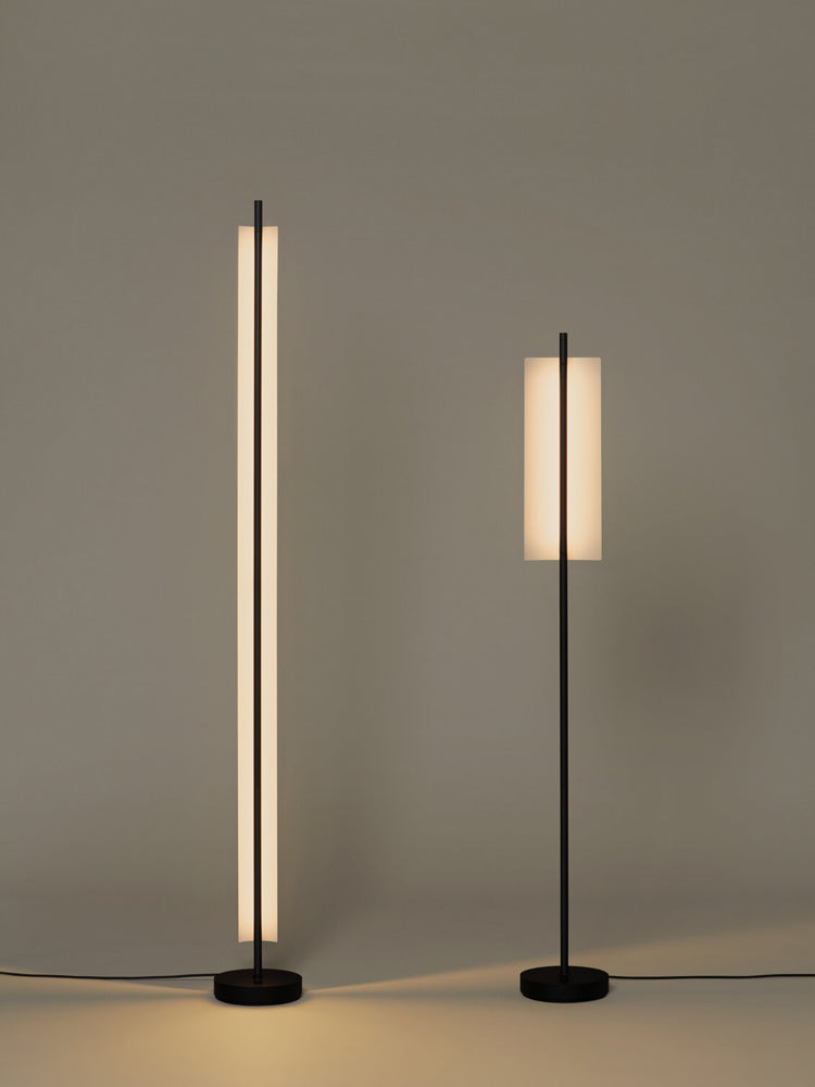 Lámina Floor Lamp | Santa & Cole | Catalog Interiors