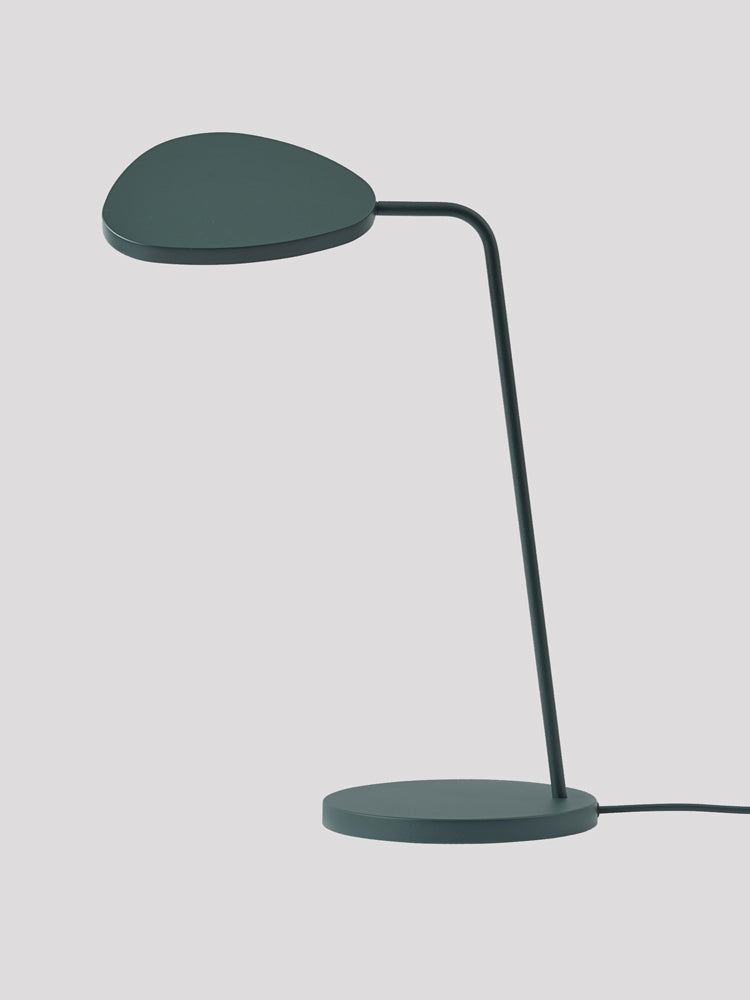 Leaf Table Lamp | Muuto | Catalog Interiors