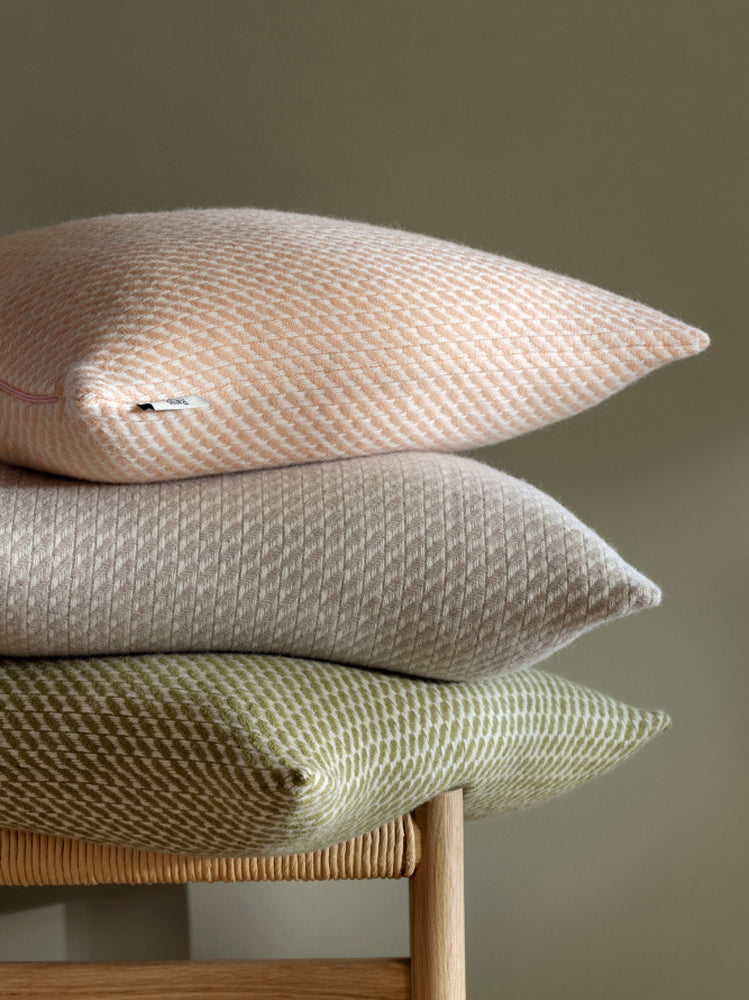 Mello Cushion | Roros Tweed | Catalog Interiors