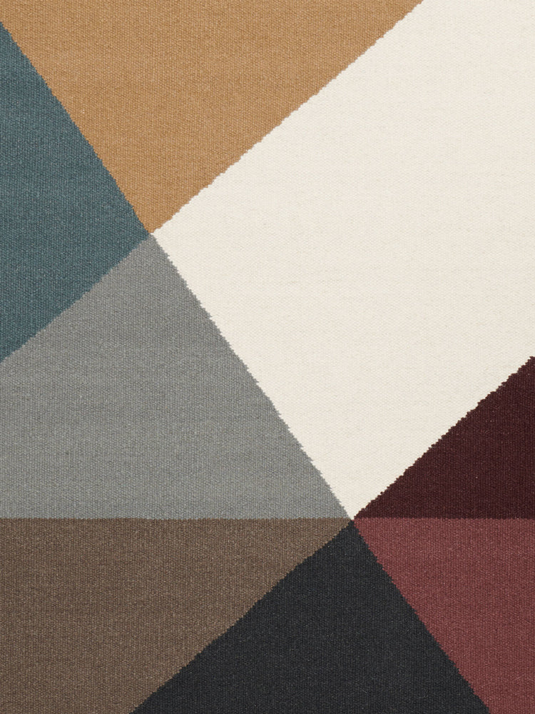 Metri Rug | Linie Design | Catalog Interiors