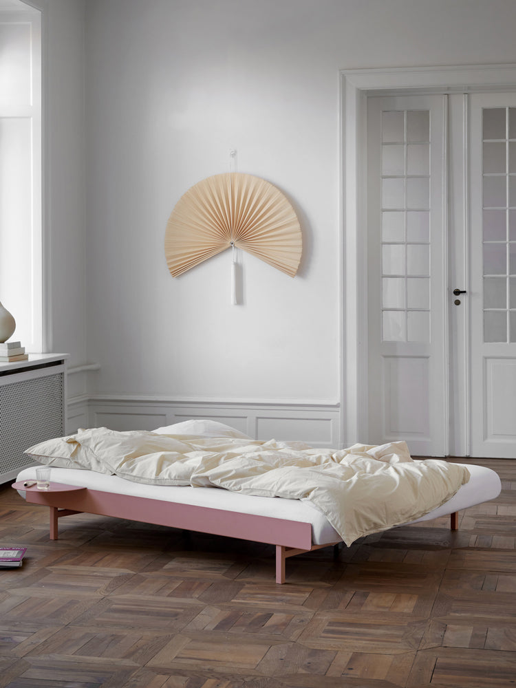 Expandable Low Bed