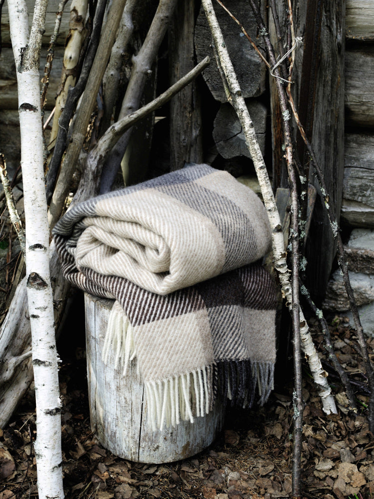 Myrull Throw | Roros Tweed | Catalog Interiors