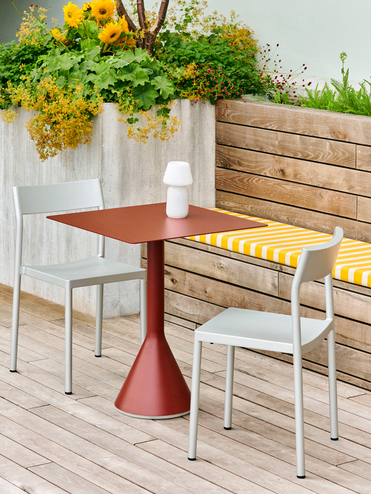 Palissade Outdoor Furniture Cone Table