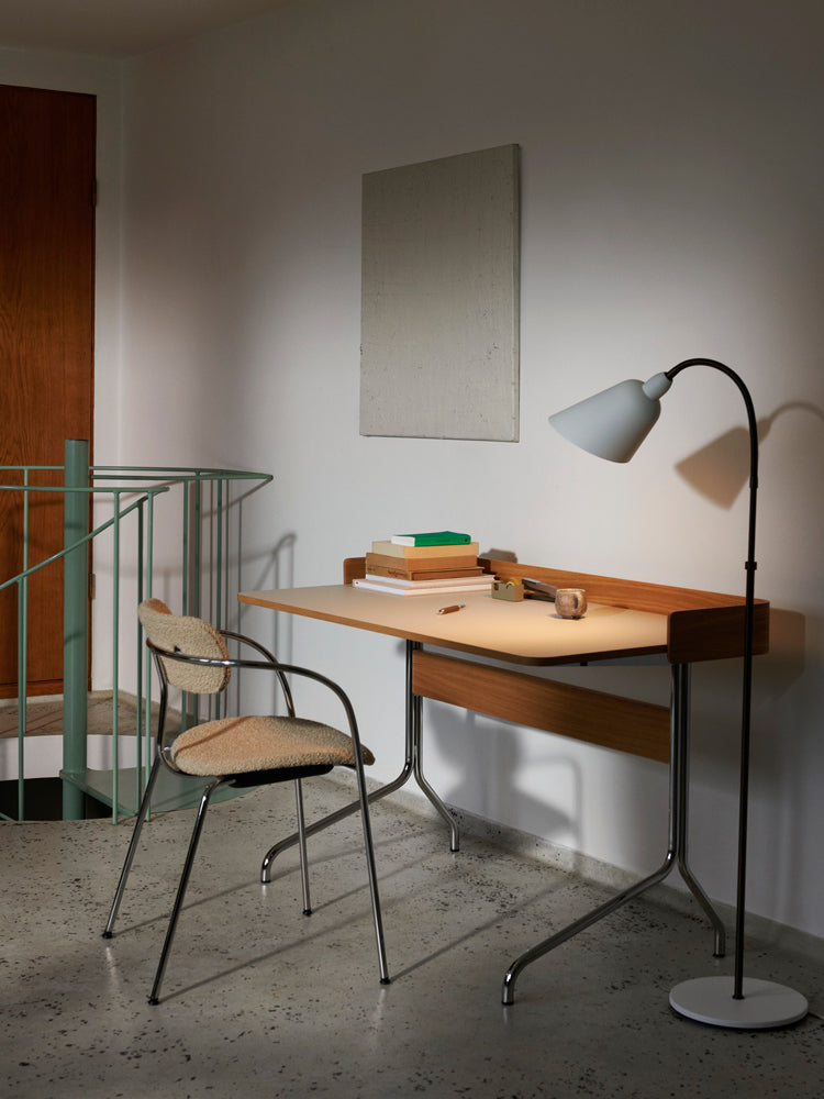 Pavilion Desk AV17 | &Tradition | Catalog Interiors