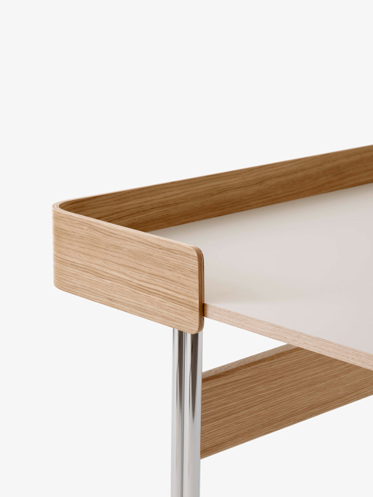 Pavilion Desk AV17 | &Tradition | Catalog Interiors