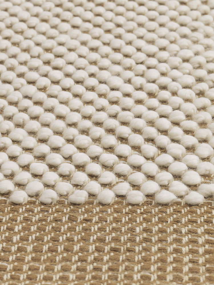 Pebble Rug | Muuto | Catalog Interiors