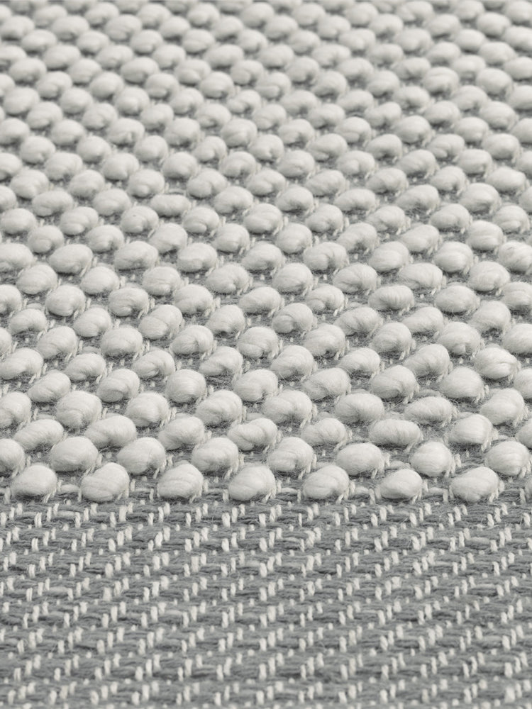 Pebble Rug | Muuto | Catalog Interiors