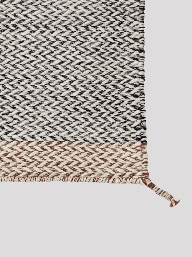 Ply Rug | Muuto | Catalog Interiors